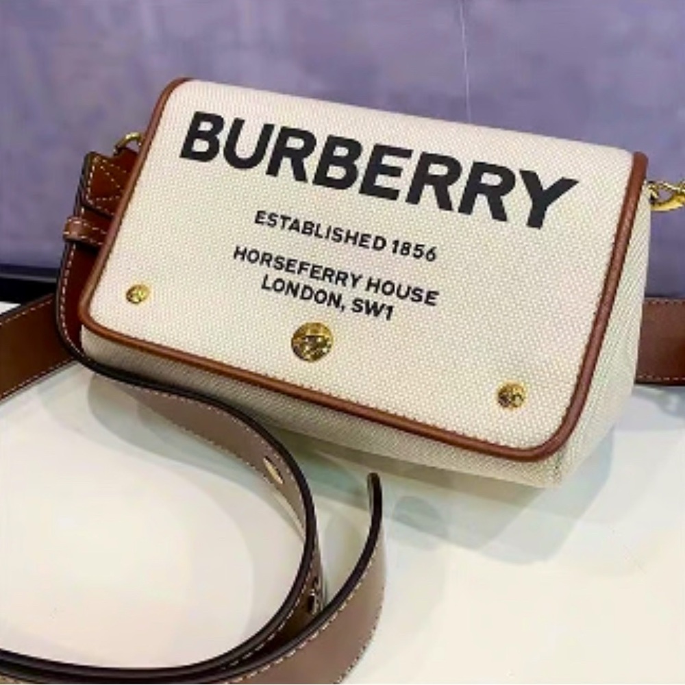 Burberry crossbody